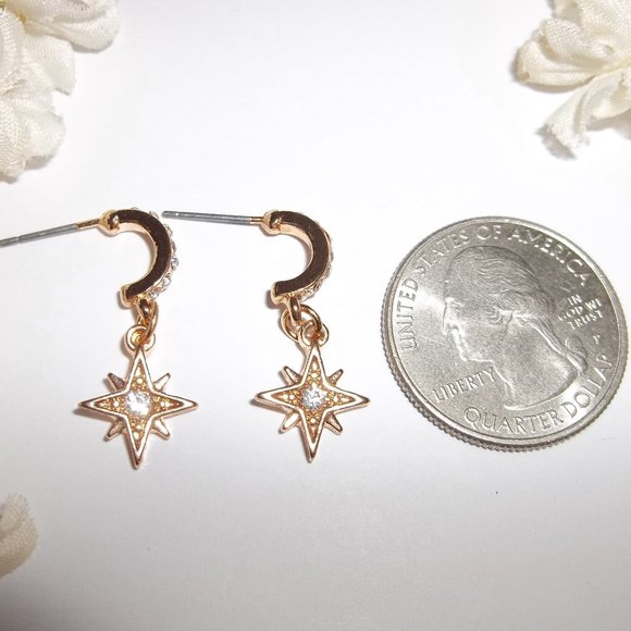 Earrings Post Stud Star Gold Huggie Hoops Faux Diamond Rhinestone Jewelry A710 - Picture 3 of 4